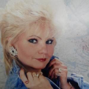 Meet your Posher, Eileen